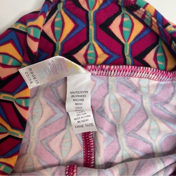 LuLaRoe Leggings OS One Size Set of 3 Popcorn Flowers Chevron Ikat Cat Eye - Picture 3 of 7
